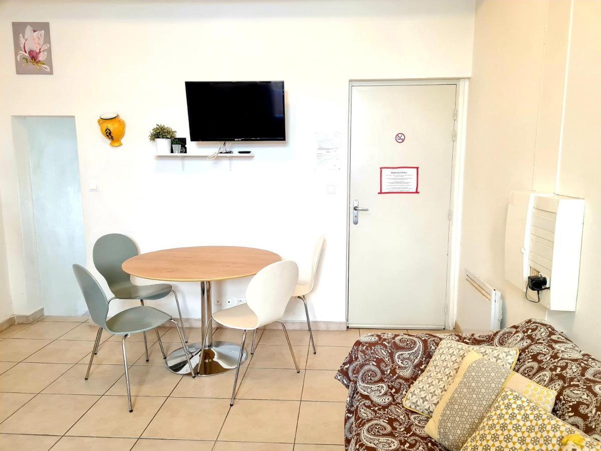 قرقشونه Appartement 4 Voyageurs Avec Terrasse Wifi المظهر الخارجي الصورة